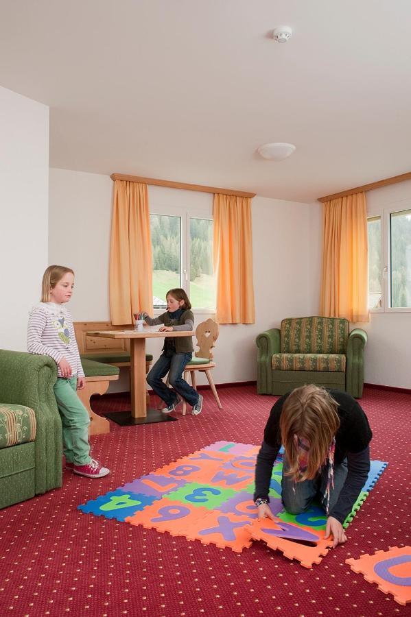 Alpenhof Otel Ostrava Dış mekan fotoğraf